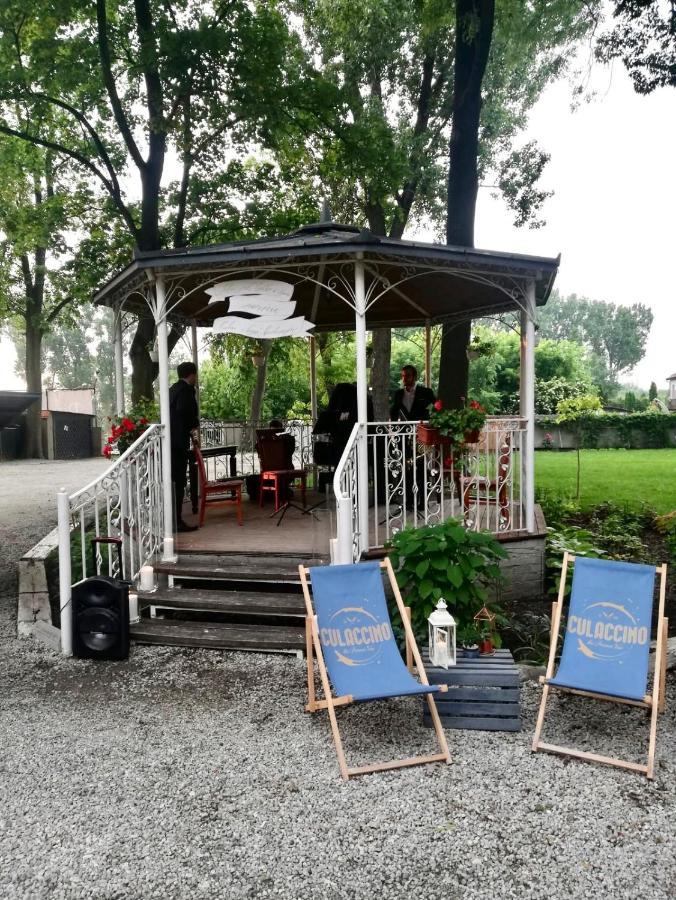 Hotelik Polonia Lowicz Bagian luar foto